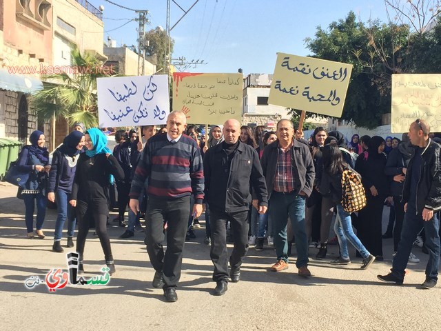 فيديو: رئيس البلدية في المسيرة التضامنية مع الاستاذ طارق ورسالة الى الشرطة  تحصيلكم وانجازاتكم في السنوات الاخيرة صفر   